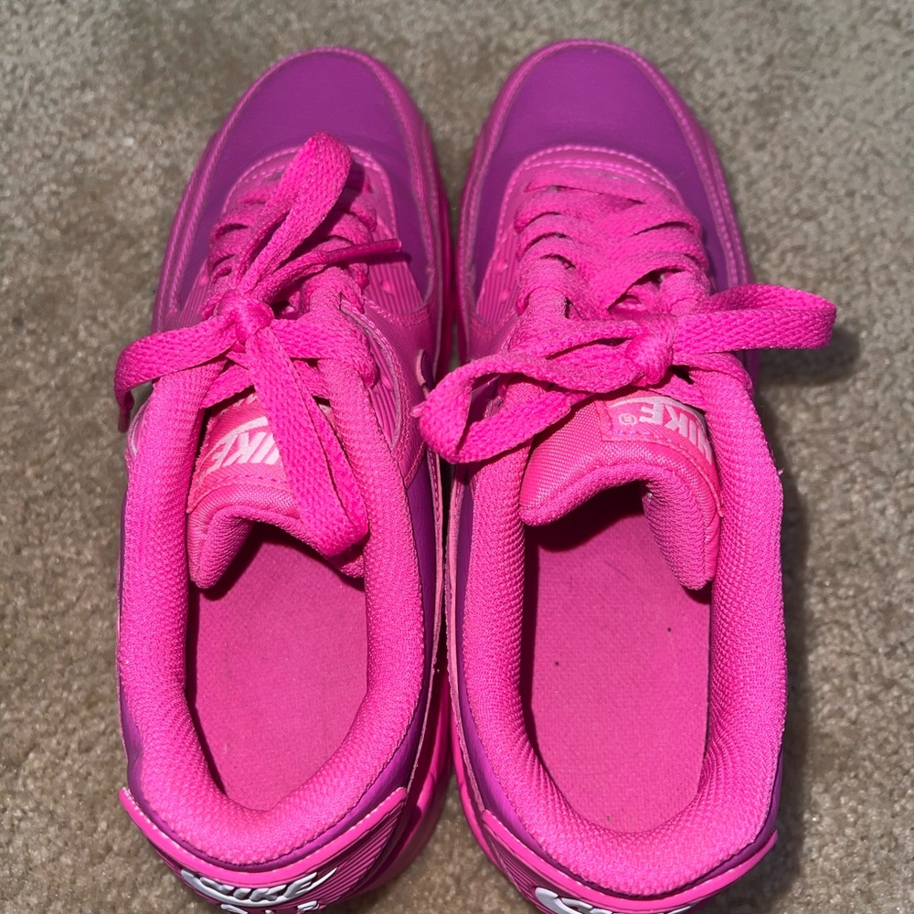 Hot Pink Nike Air Max 90s - Picture 9 of 9
